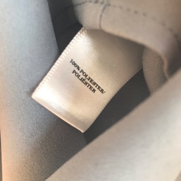 Ann Taylor Silky Top - Picture 4 of 5